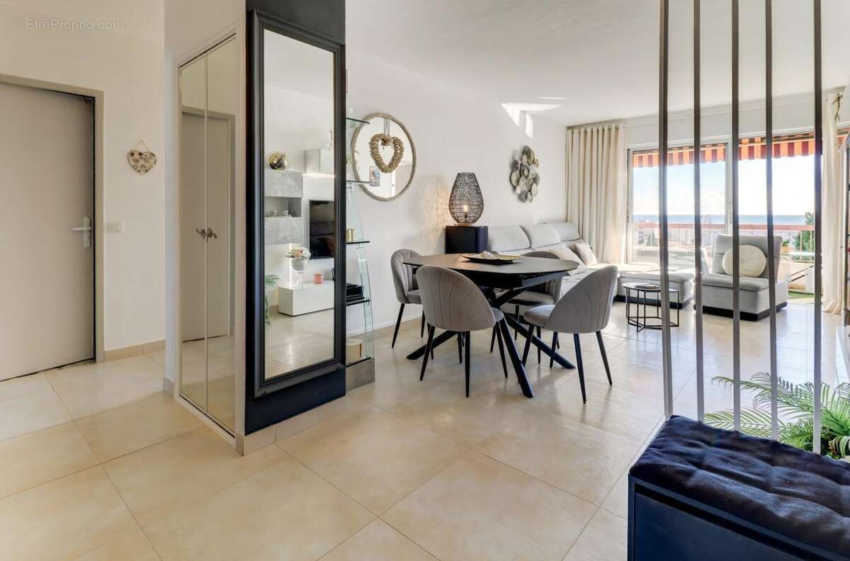 Appartement à CAGNES-SUR-MER