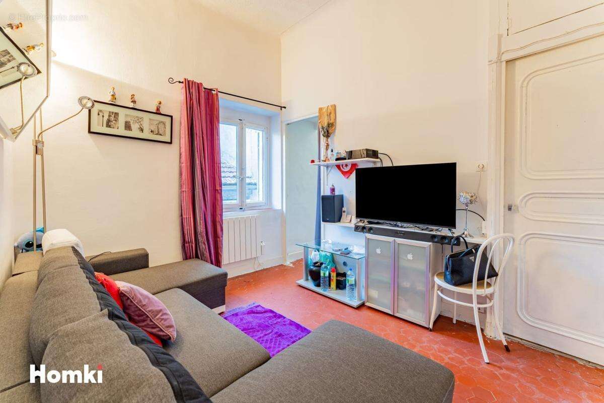 Appartement à MARSEILLE-7E