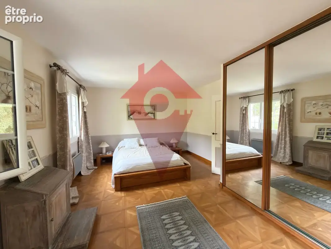 Orgeval- Belle maison familiale au cœur du village- - photo 10