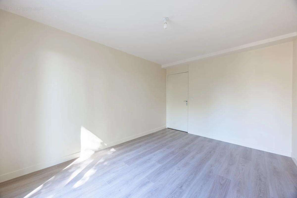 Appartement à VILLEVAUDE