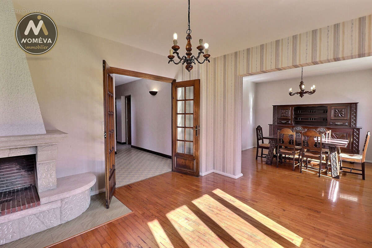 Maison à MONTFAUCON-EN-VELAY