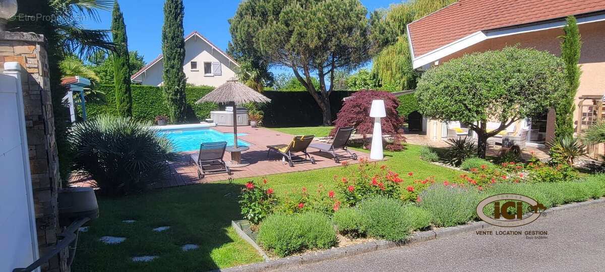 Maison à MARIN