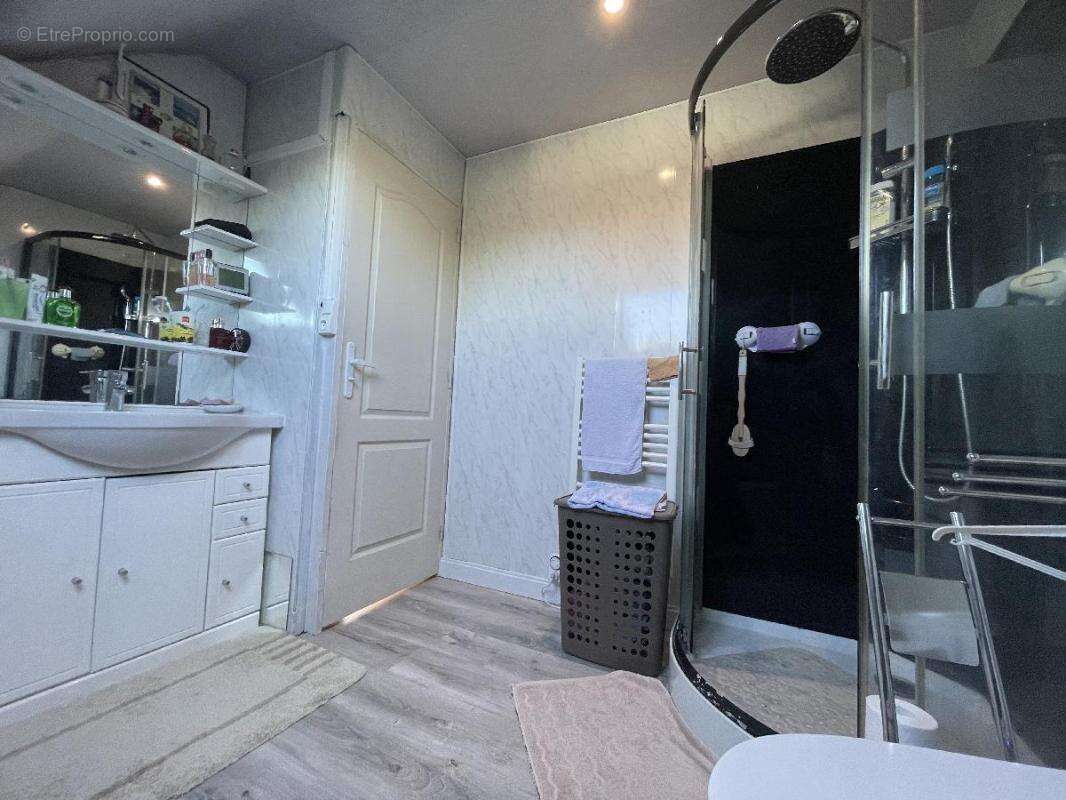 Maison à LE POULIGUEN