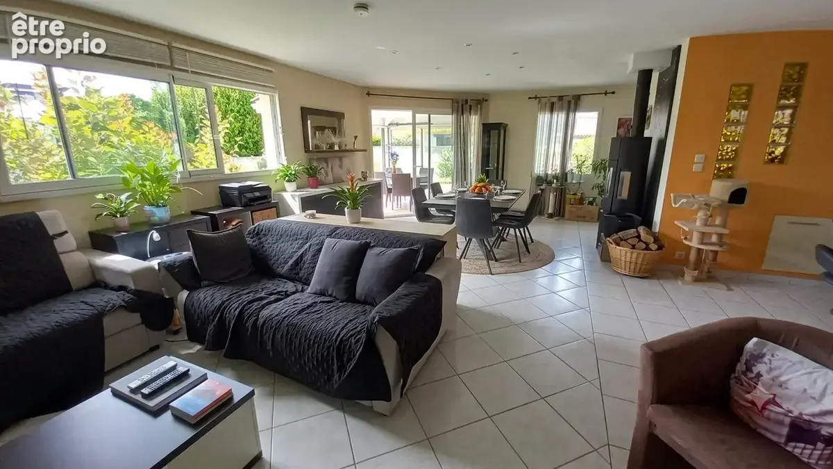 Parempuyre - Maison à vendre avec piscine - photo 5