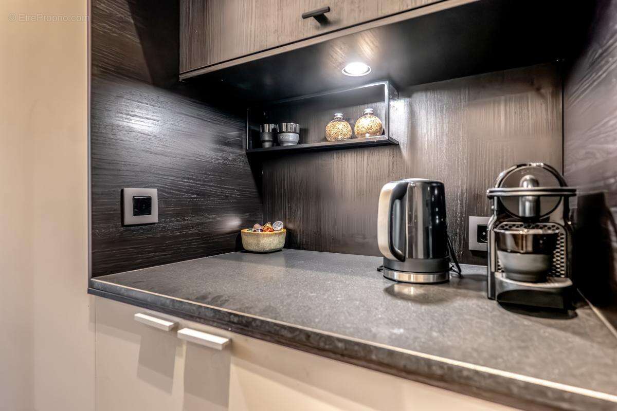 Appartement à PARIS-1E