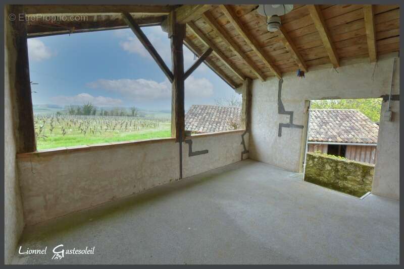 Maison à SAINT-QUENTIN-DE-CAPLONG