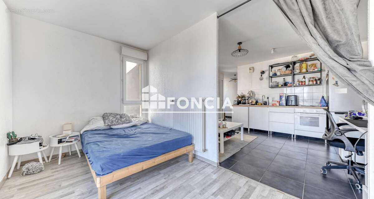 Appartement à LYON-8E
