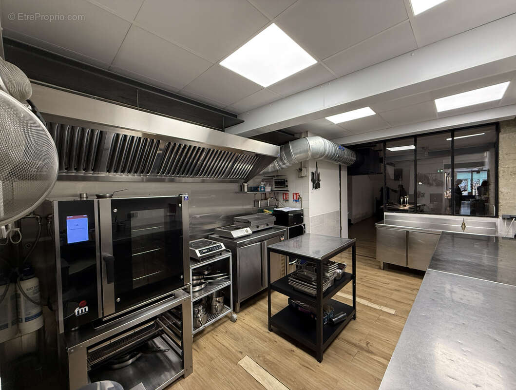 Commerce à CARCASSONNE