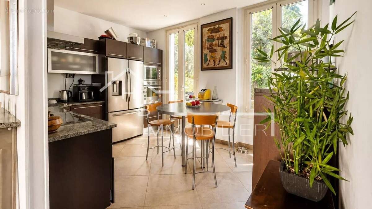 Maison 126 m² à Nice  - photo 4