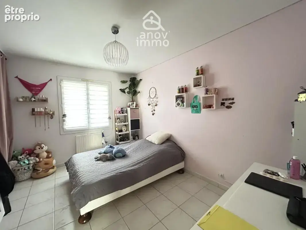 MAGNAC SUR TOUVRE, Maison contemporaine de 120m2 de plain pi - photo 10