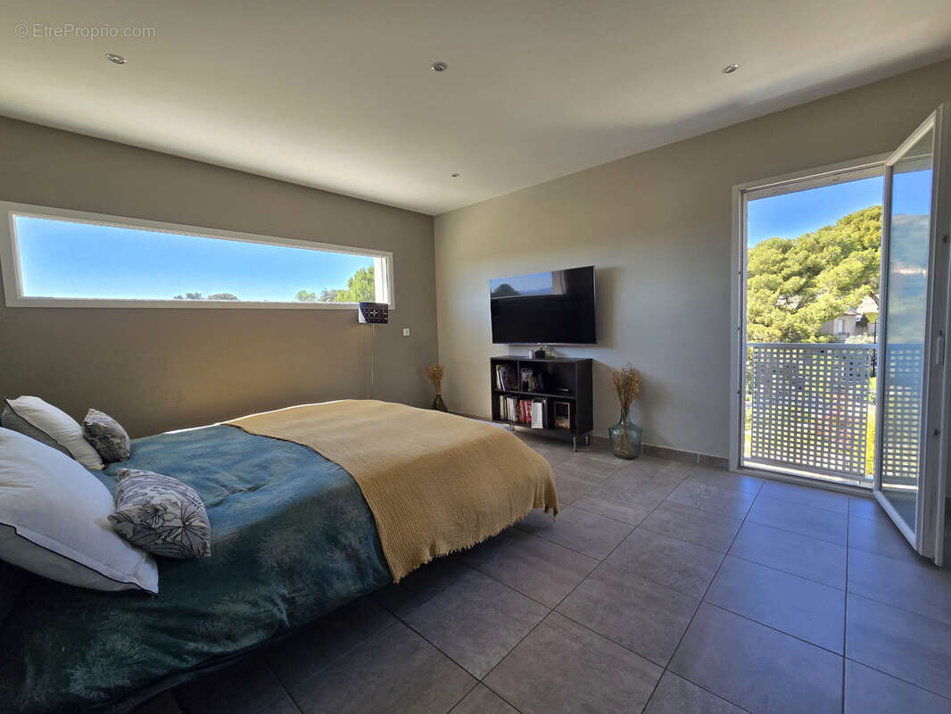 Maison à CAUMONT-SUR-DURANCE