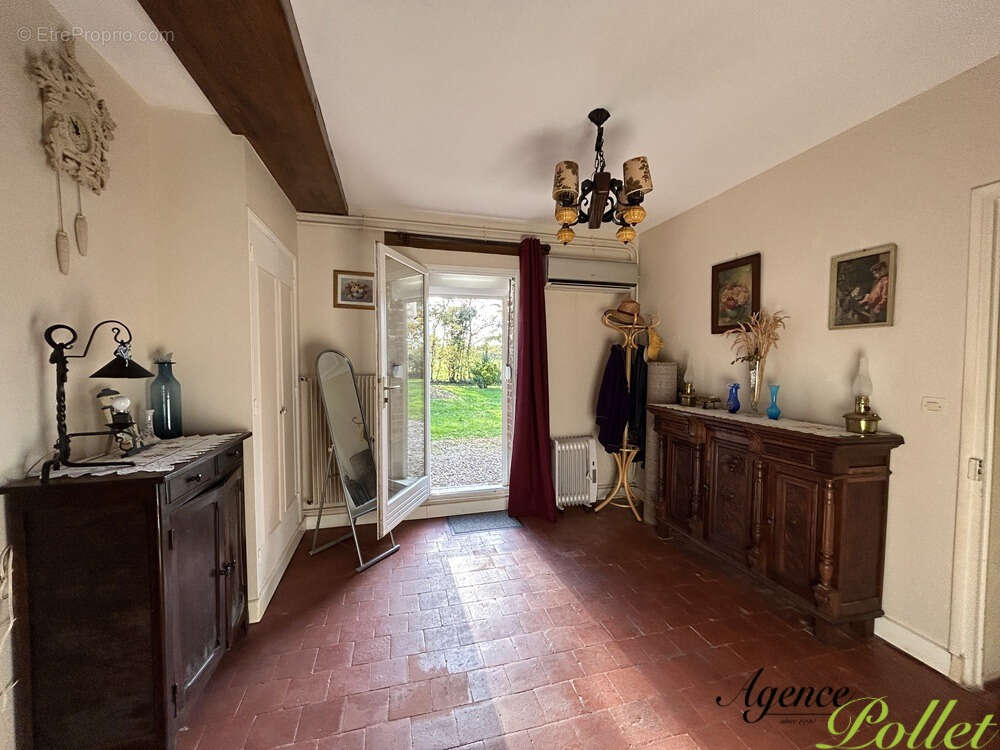 Maison à POILLY-LEZ-GIEN