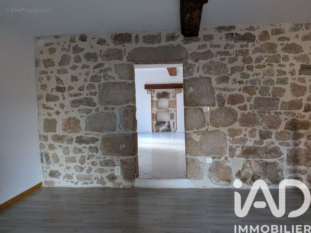 Photo 2 - Maison à RAZES