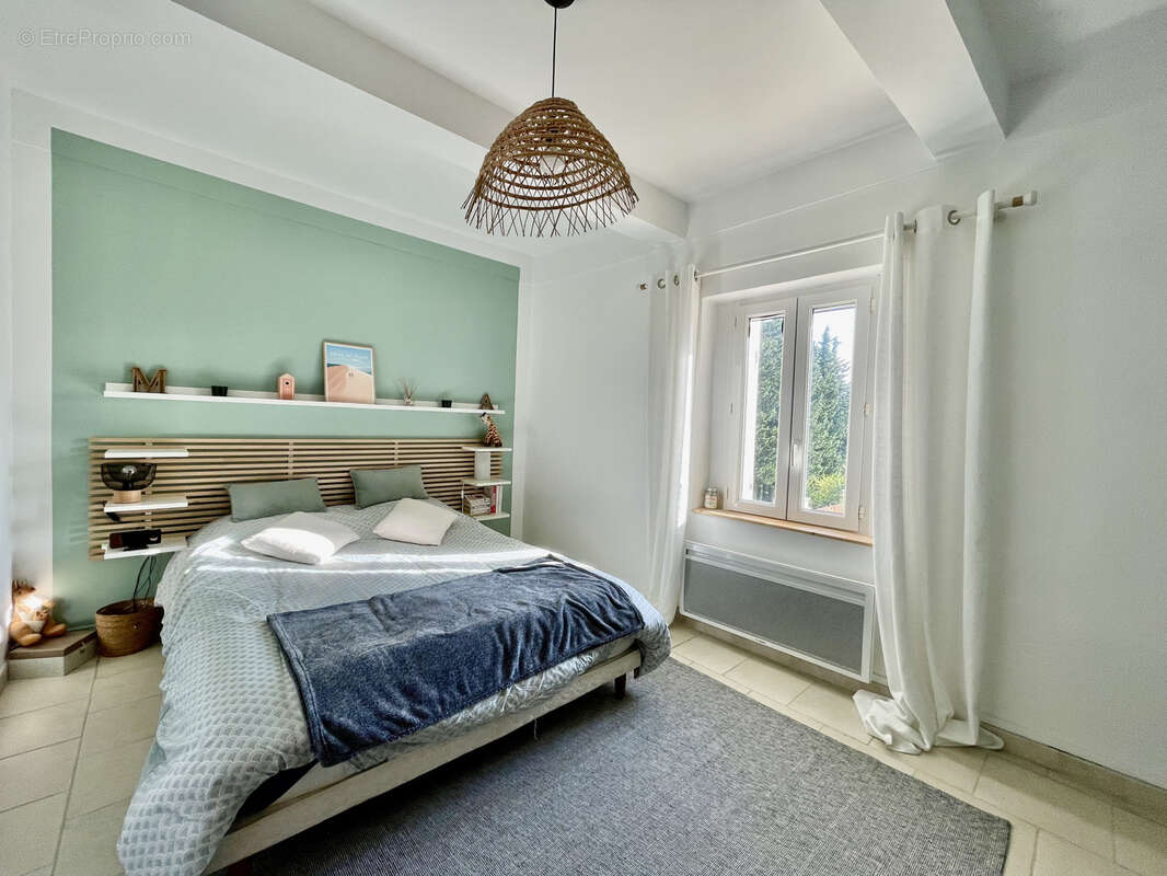 Secteur dentelle - jolie maison entierement renovee avec jardin - photo 8