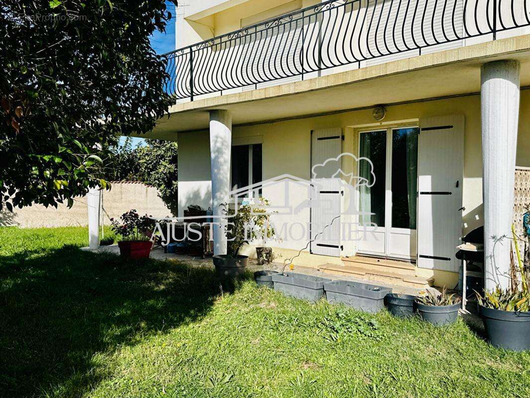 Appartement à SAINT-VICTORET