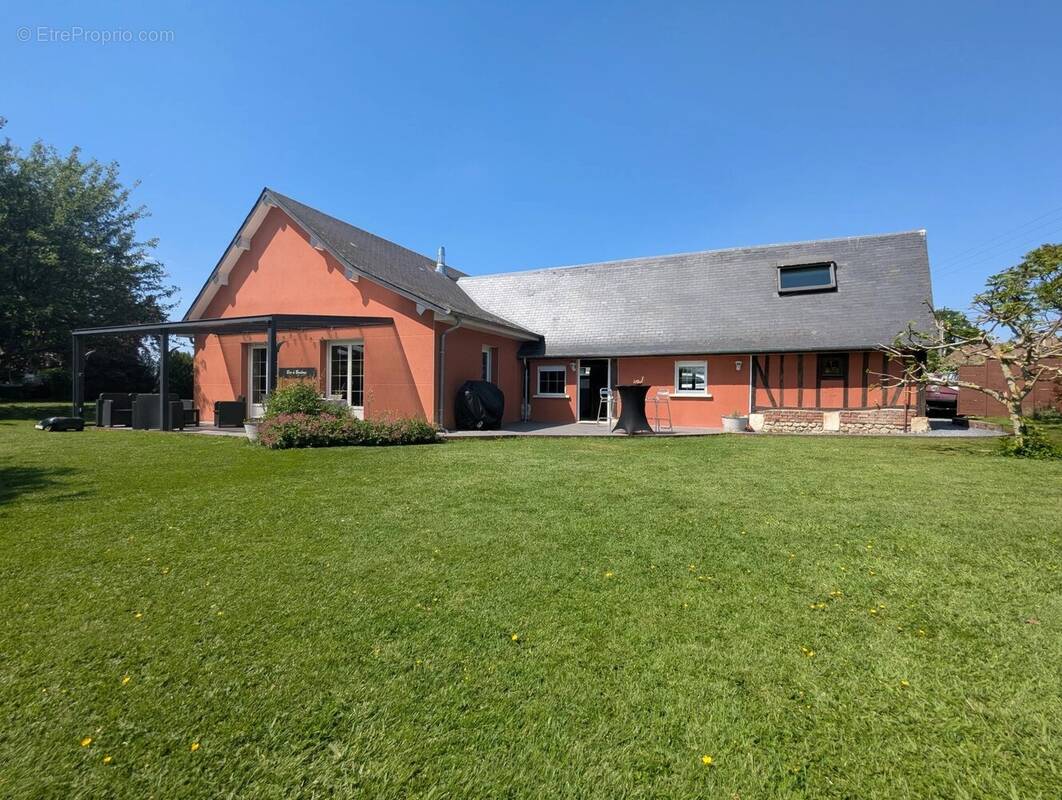 Maison à LE NEUBOURG