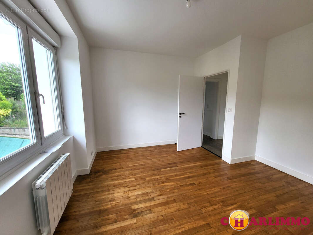 Appartement à SAINT-JUNIEN