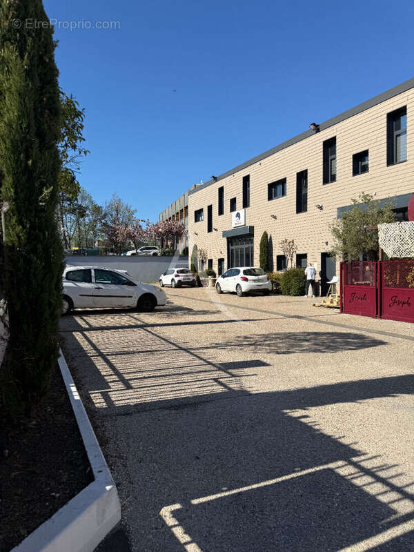 Appartement à VERRIERES-LE-BUISSON