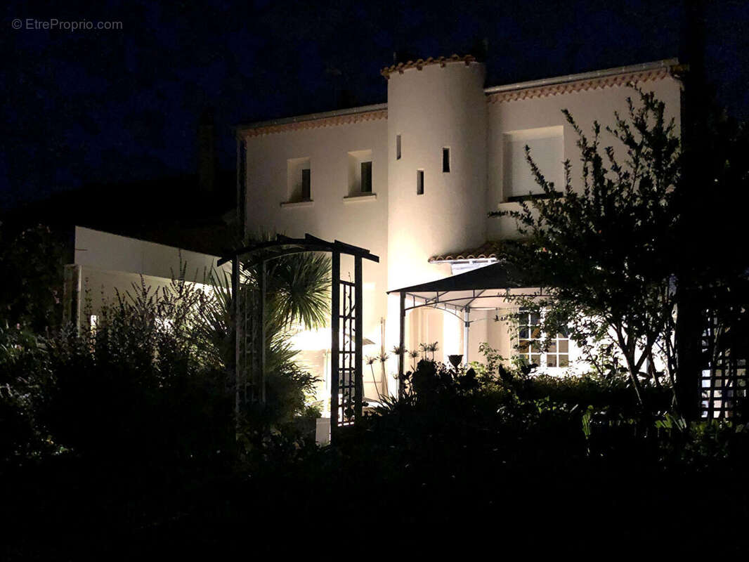 Maison à ROMANS-SUR-ISERE