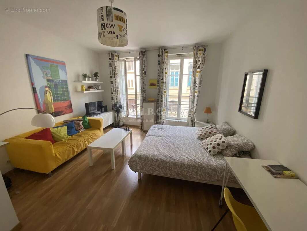 Appartement à MARSEILLE-2E