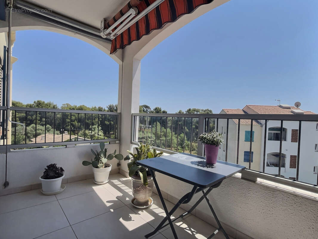 Appartement à HYERES