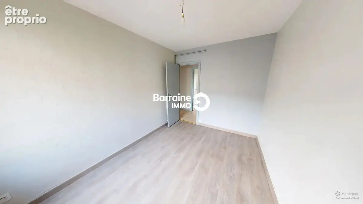 A vendre lorient hyper centre - appartement t3 68 m²-ascenseur balcon - photo 12