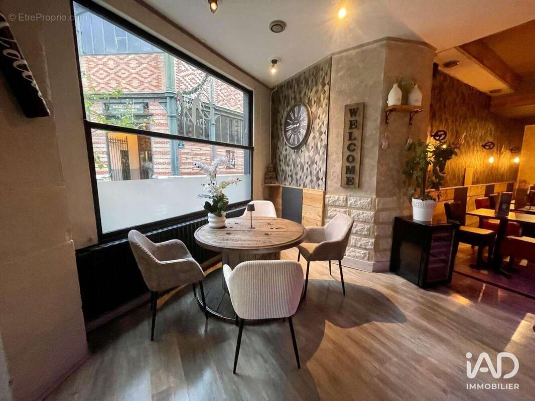 Photo 8 - Commerce à SENS