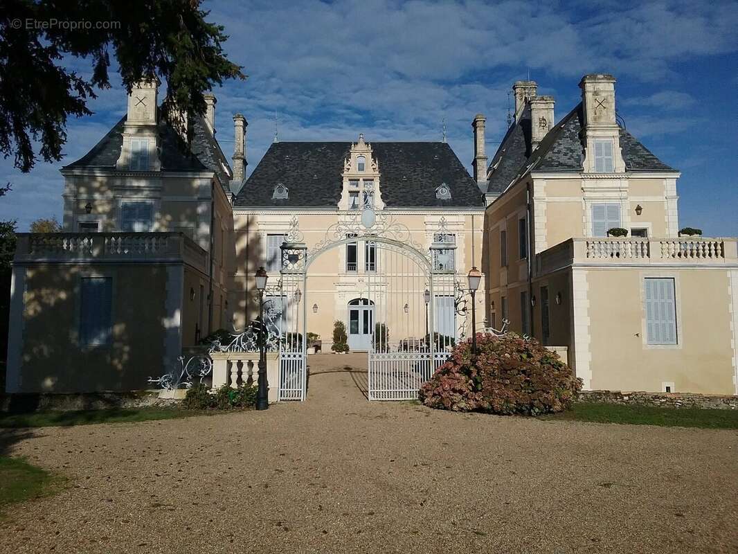 Appartement en duplex dans un château historique - photo 9