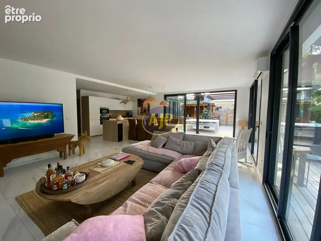 Maison contemporaine 145 m² Vendays-Montalivet - photo 4