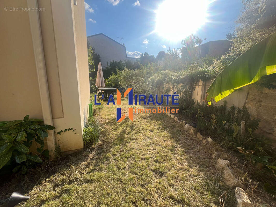 Maison à MAISONS-LAFFITTE