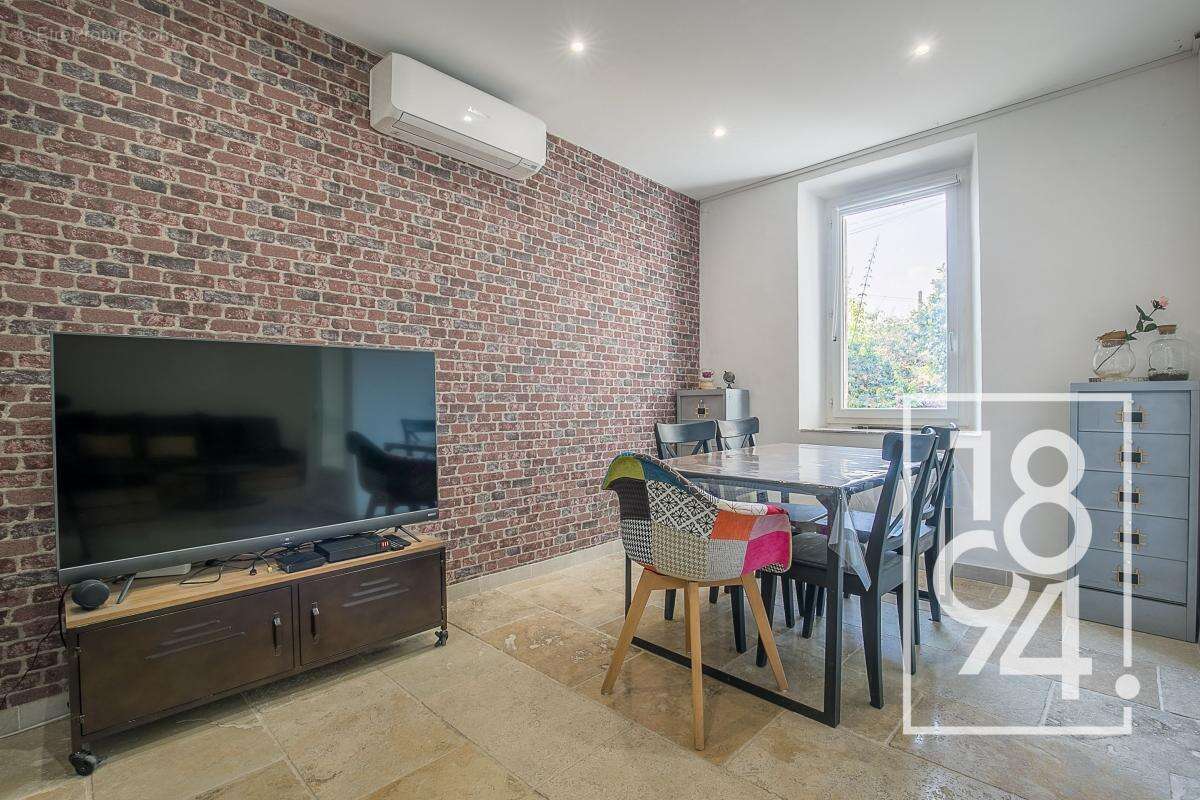 Appartement à MARSEILLE-16E