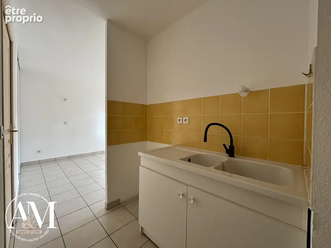 Appartement Type 2 + coin-montagne et garage - photo 2