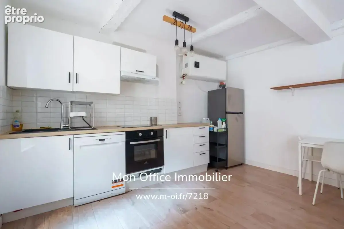 Référence : 7218-AMB - Exclusivité appartement 3 pièces avec terrasse exposée Sud - photo 5