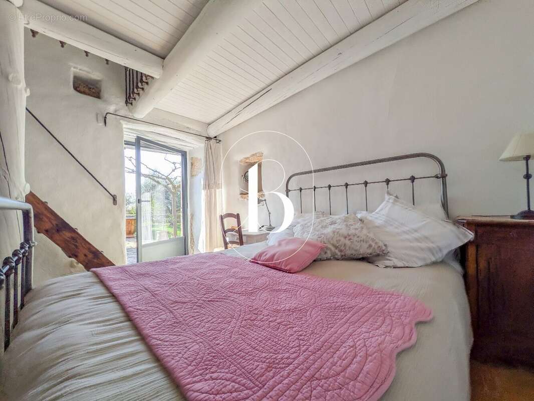 Maison à ORGNAC-L'AVEN