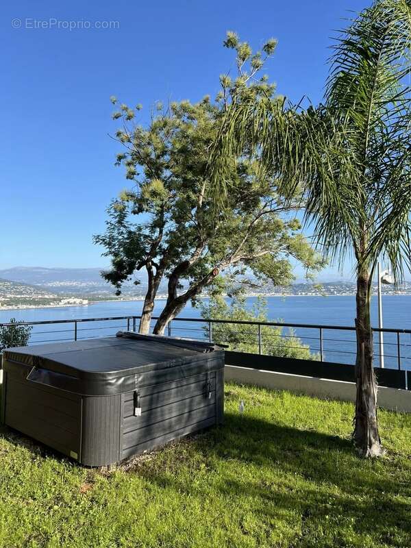 Appartement à THEOULE-SUR-MER