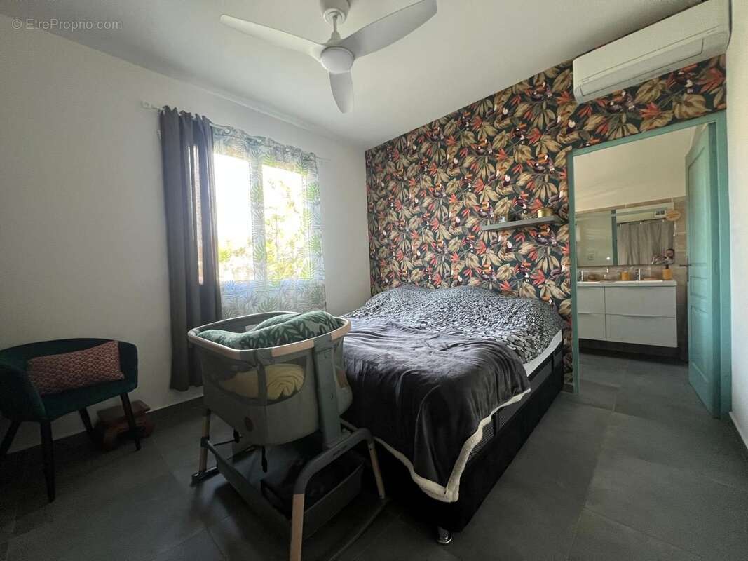 Maison à SAINT-BENOIT