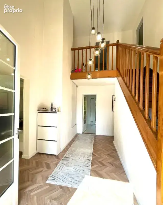 Maison Noyon 4 pièce(s) 135 m2 - Sous-sol - Terrain 790m² - photo 2