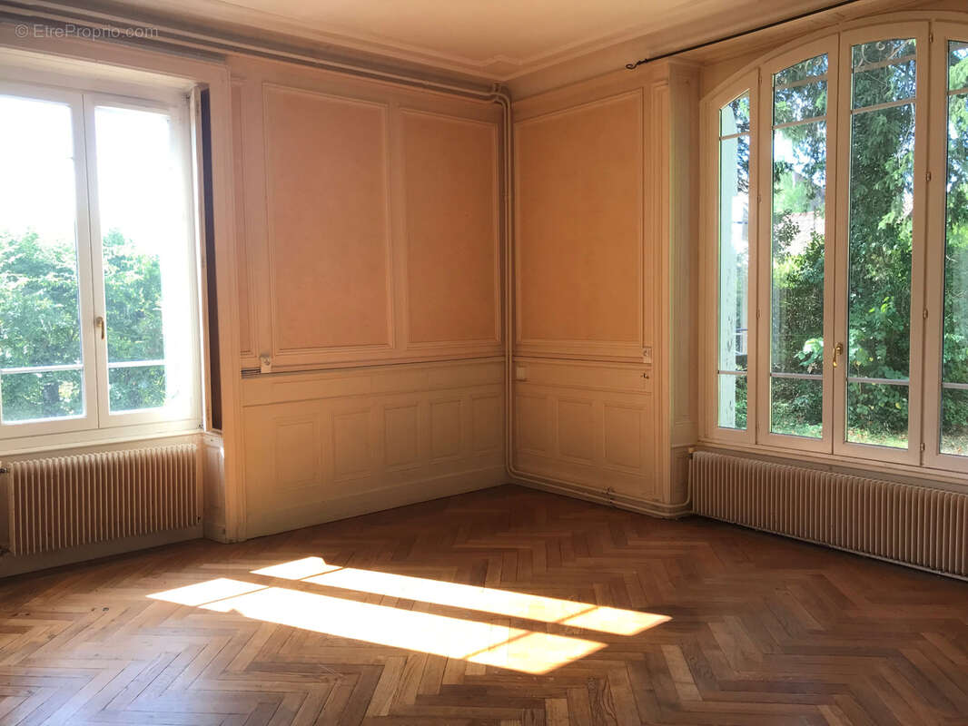 À Paray-Le-Monial, maison à acheter 364000 € avec Agence Carrier - photo 6