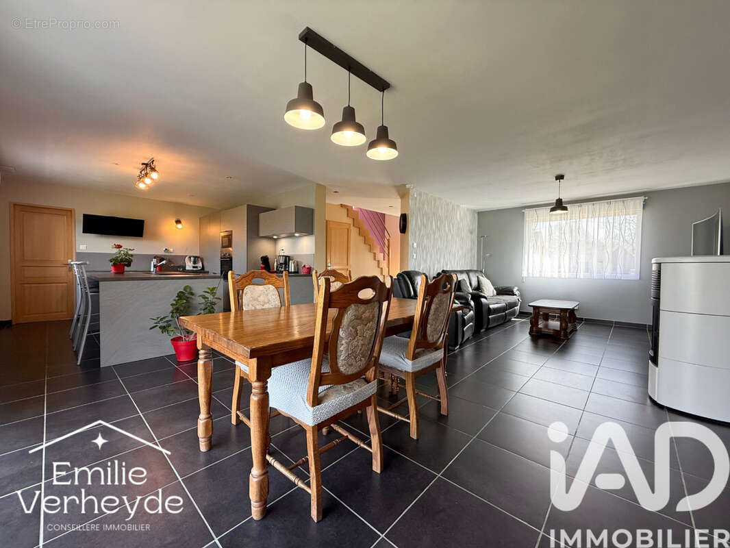 Maison 138 m² à Buysscheure  - photo 8