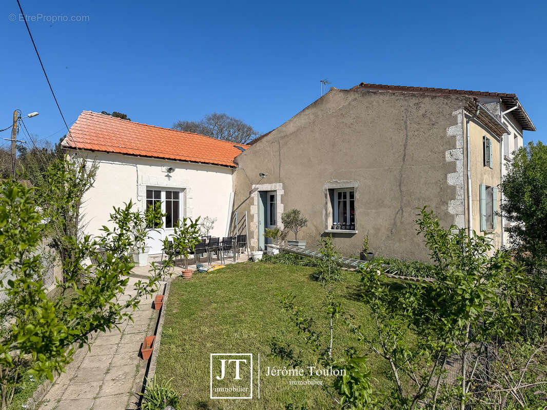 Maison à SAINT-PALAIS-SUR-MER
