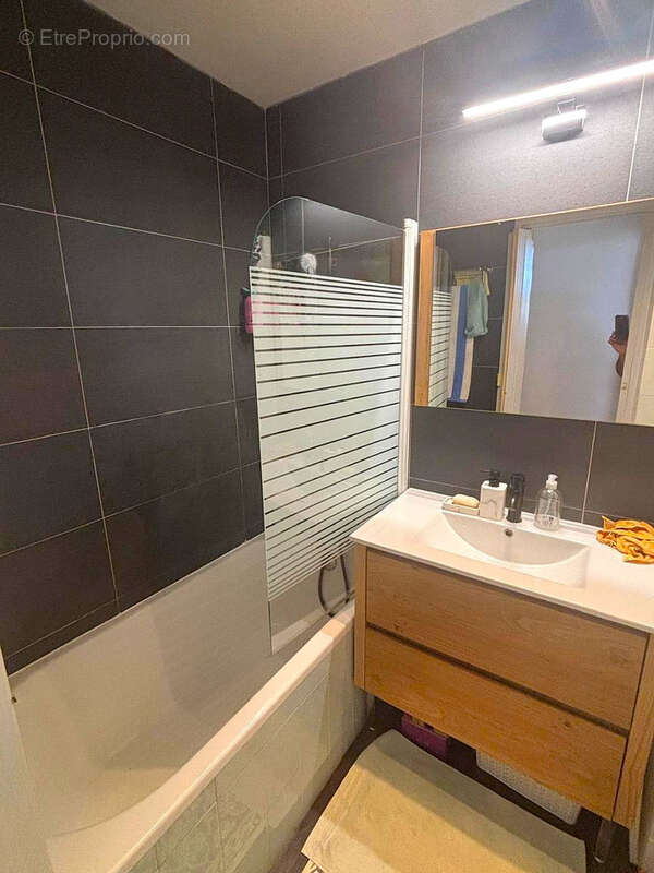 Appartement à MARSEILLE-12E