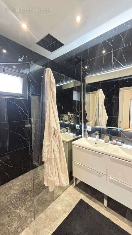 Maison à AUBERGENVILLE