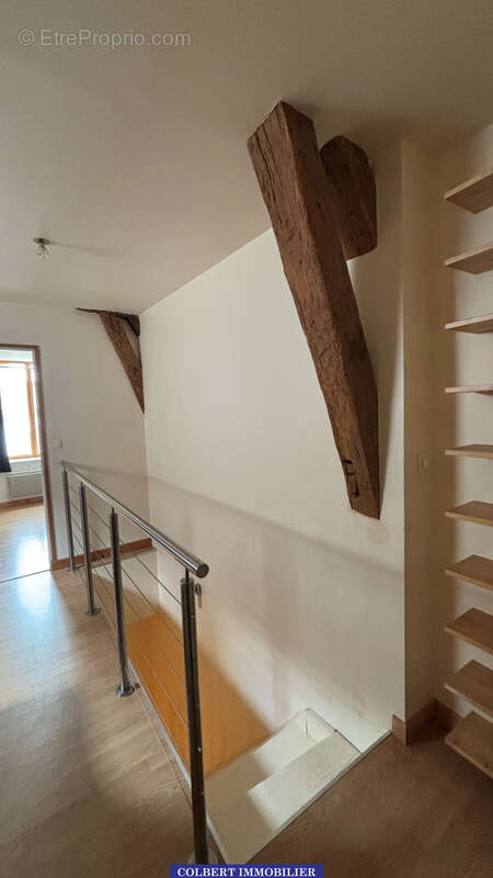 Maison à SAINT-BRIS-LE-VINEUX