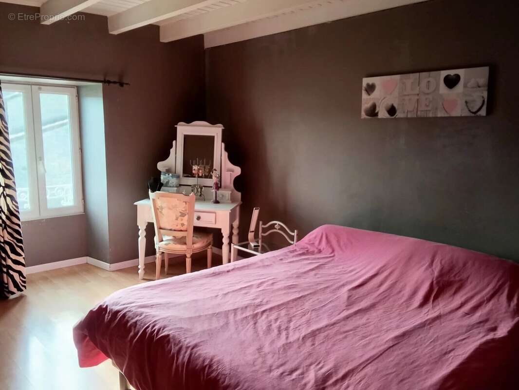 Maison à BRIOUX-SUR-BOUTONNE