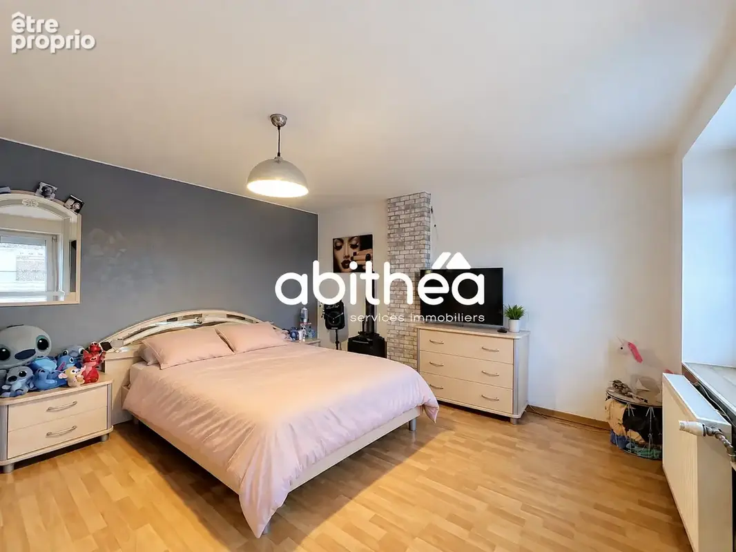 Une maison familiale aux volumes généreux et aux nombreux atouts - photo 10