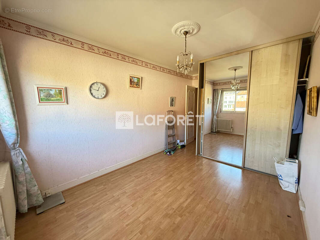 Appartement à MEULAN