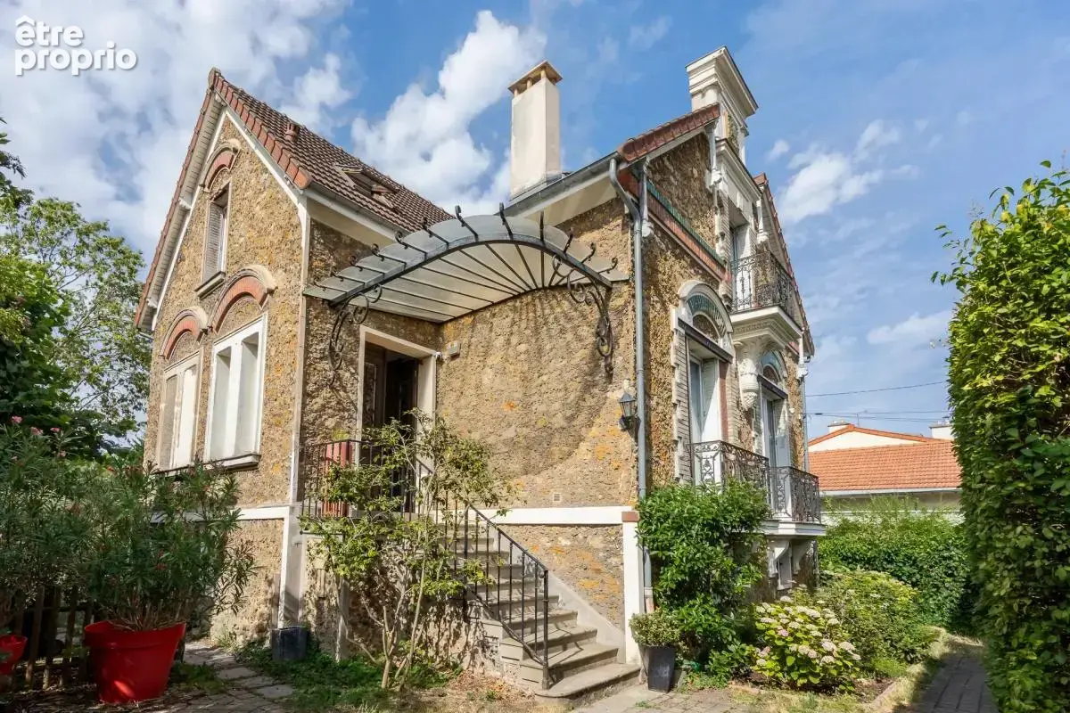 Maison à LIVRY-GARGAN