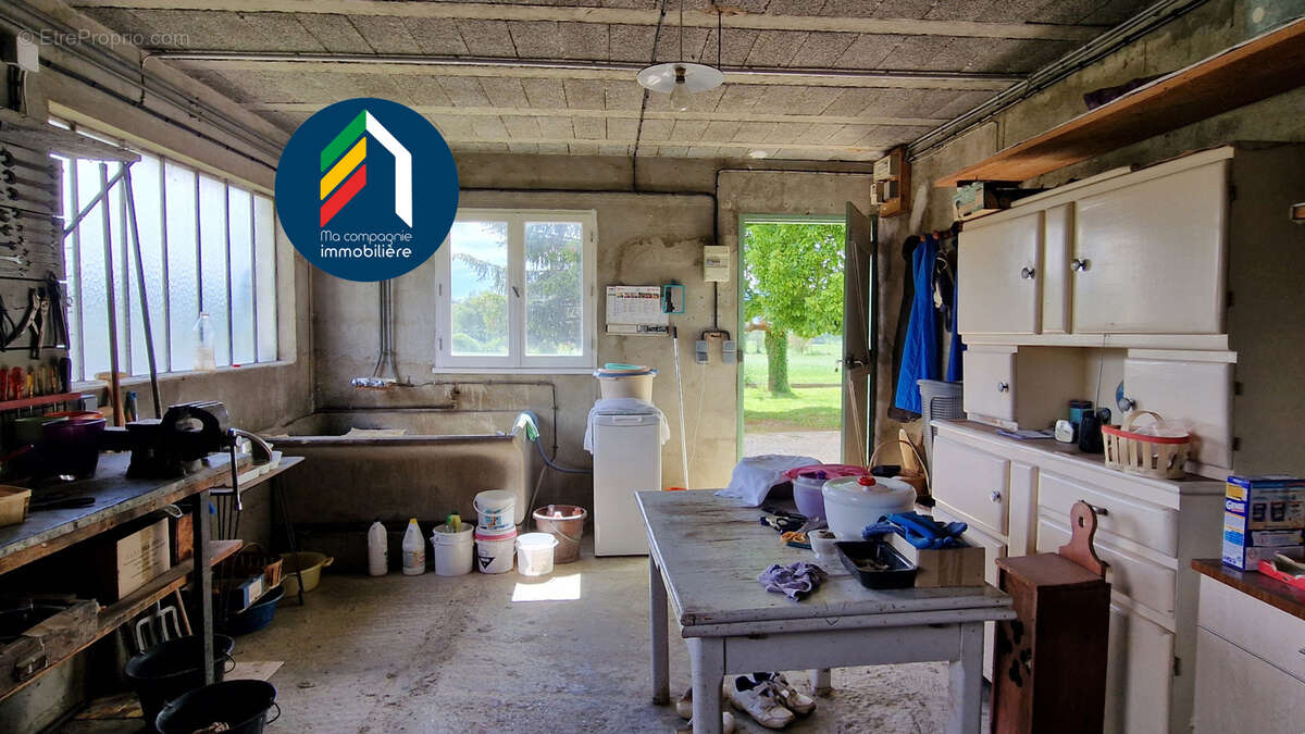 Maison à SAINT-GERVAIS-SUR-ROUBION