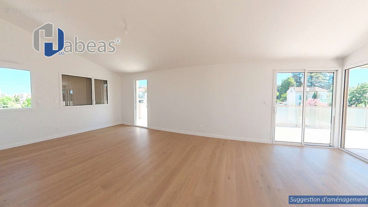 Appartement à SAINTE-FOY-LES-LYON