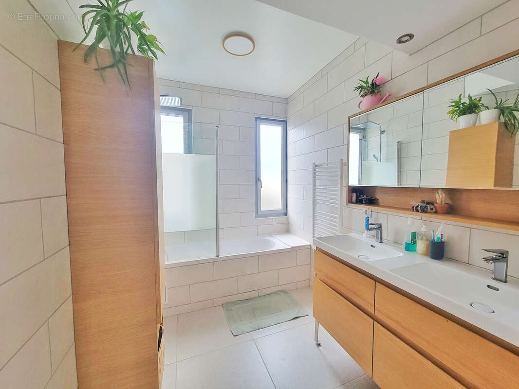 Appartement à FRANCHEVILLE